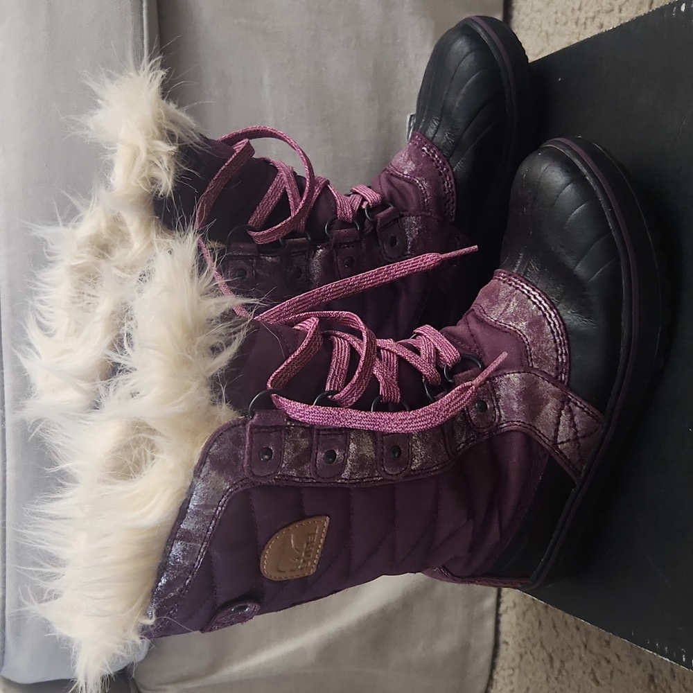 Girls Sorel boots